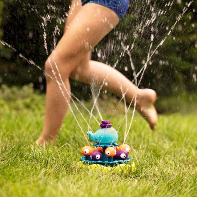 Whirly Whale Sprinkler