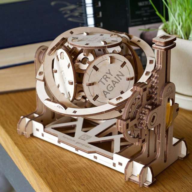 UGears Random Generator Kit