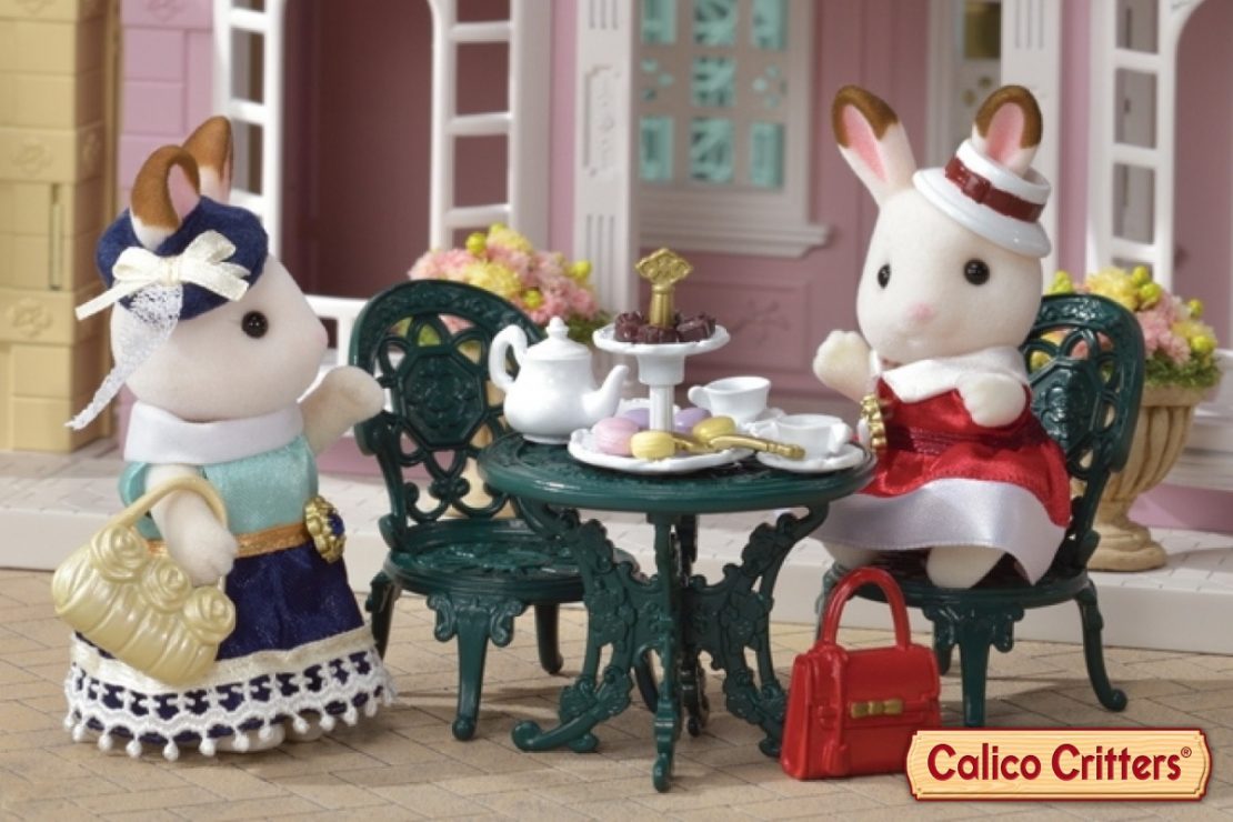 Discover the world of Calico Critters!