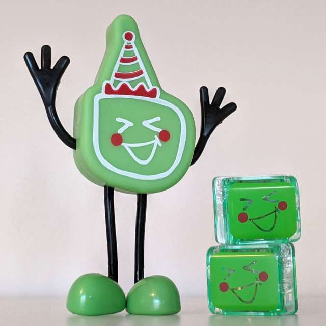 Glo Pals Holiday - Limited Edition
