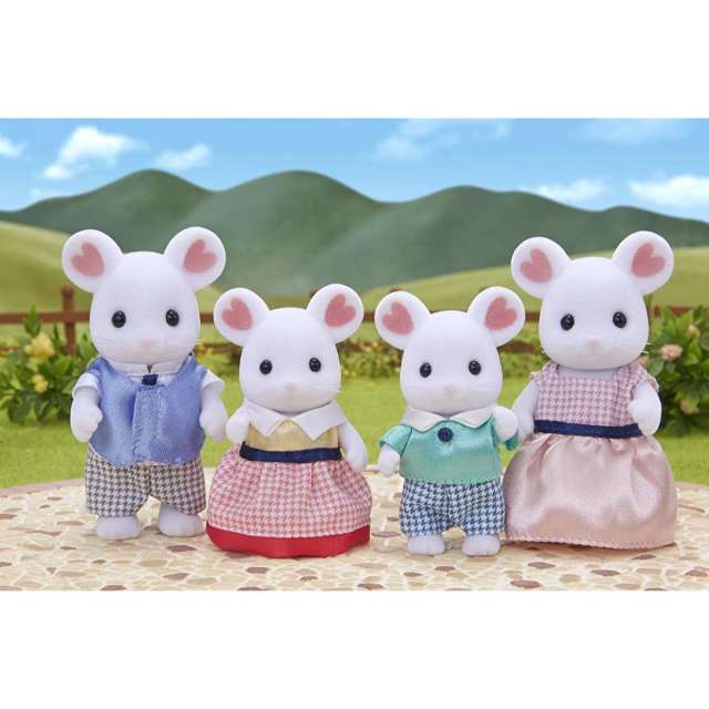 Calico Critters Marshmallow Mouse Family