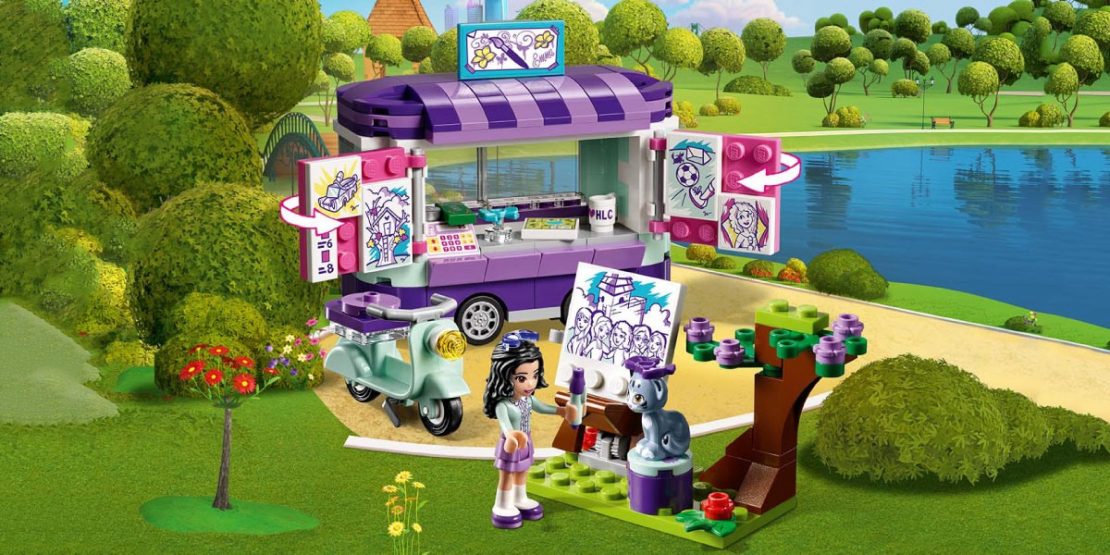 Lego Friends Art Stand Banner