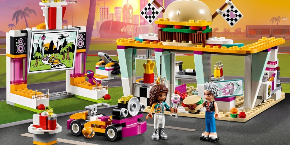 LEGO Friends Drifting Diner